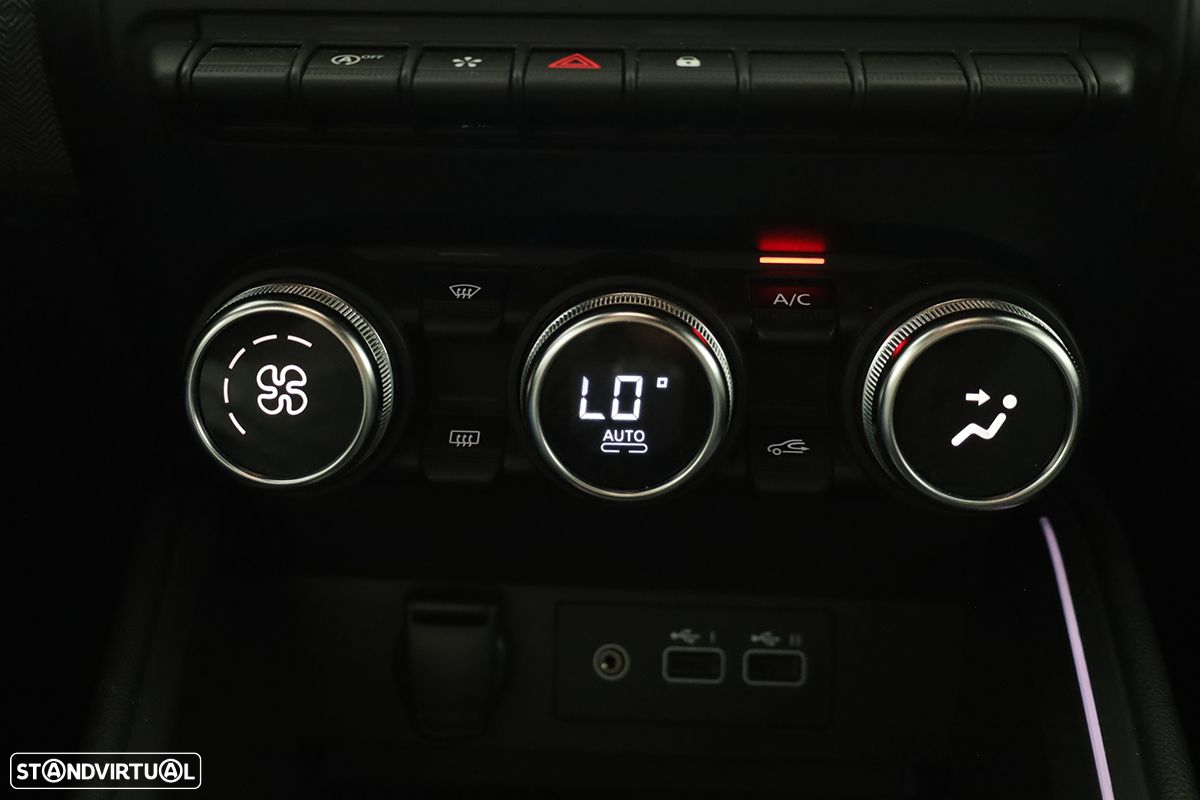 Renault Clio 1.0 TCe Techno - 12