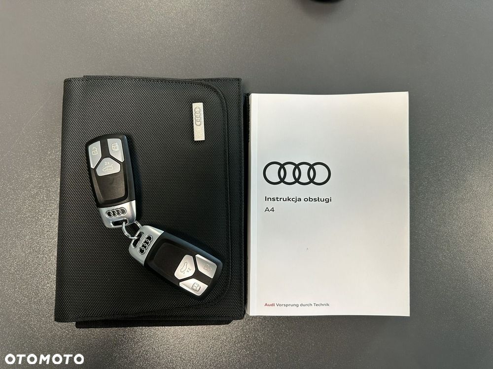 Audi A4 Avant 40 TFSI S tronic - 33