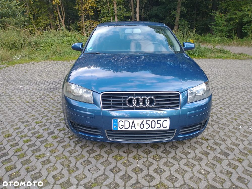 Audi A3 2.0 FSI Attraction - 2