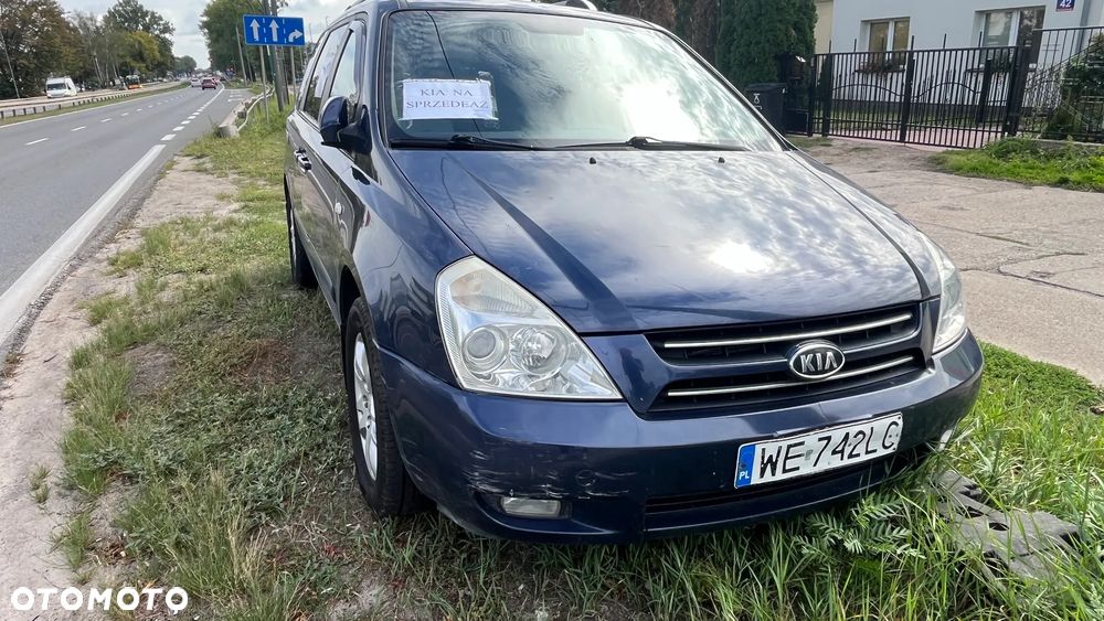 Kia Carnival - 6