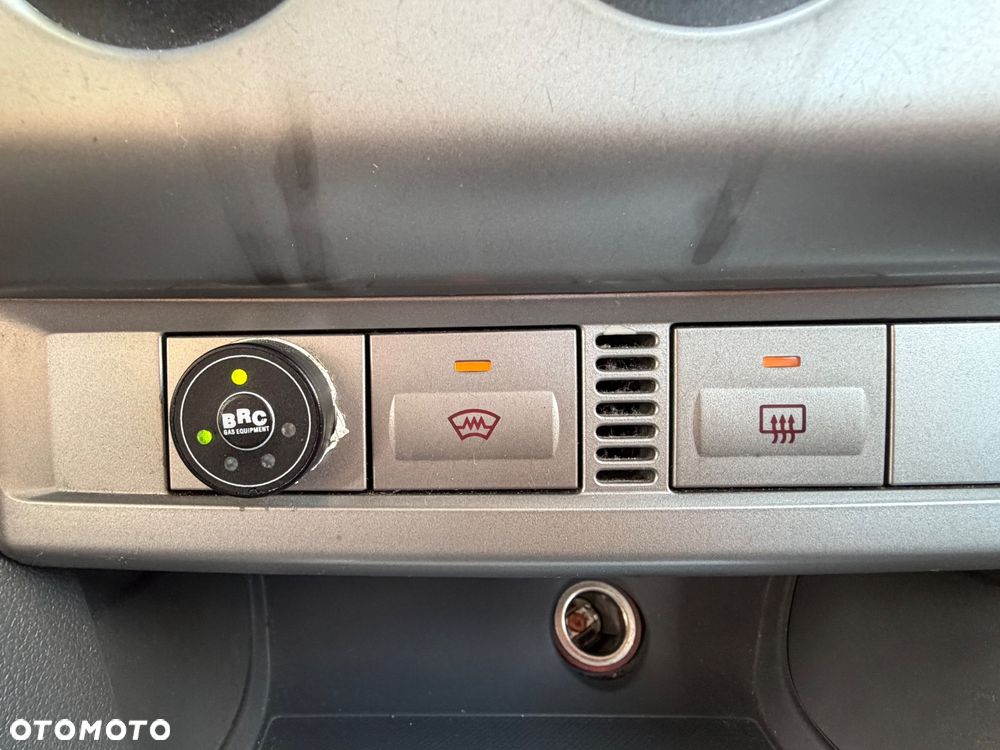 Ford Focus 1.6 Ambiente - 16