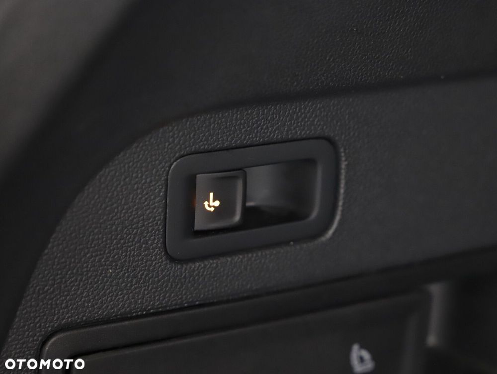 Volkswagen Tiguan Allspace - 22