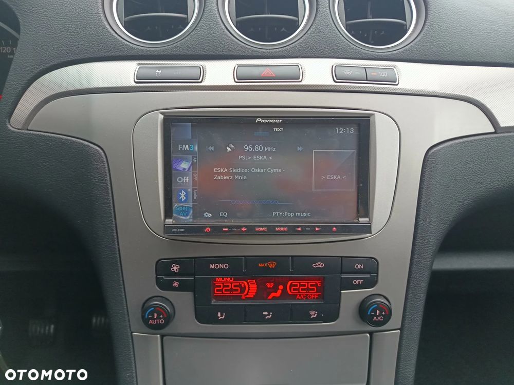 Ford S-Max 2.0 TDCi DPF Ambiente - 10