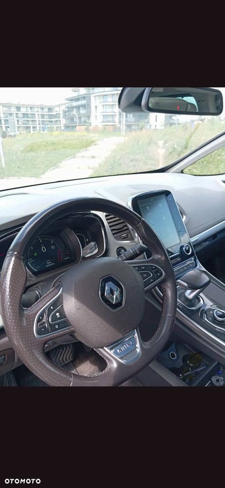 Renault Espace 1.6 dCi Energy Initiale Paris EDC - 10