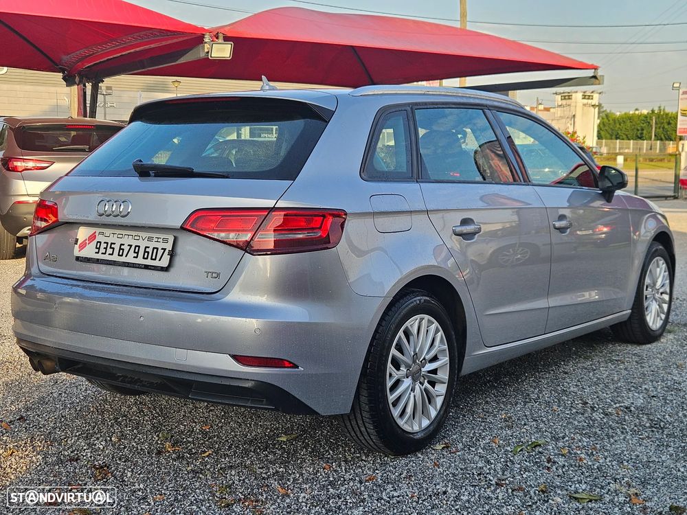Audi A3 Sportback 2.0 TDI Design - 4