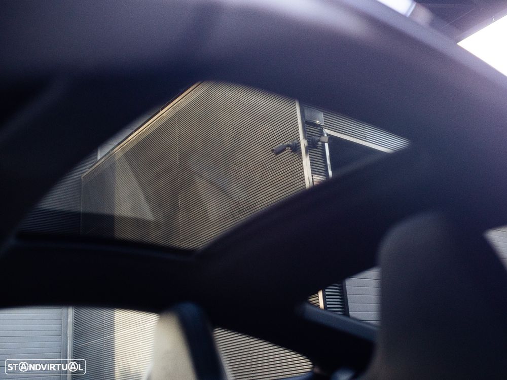 Porsche 911 (992) Carrera - 39