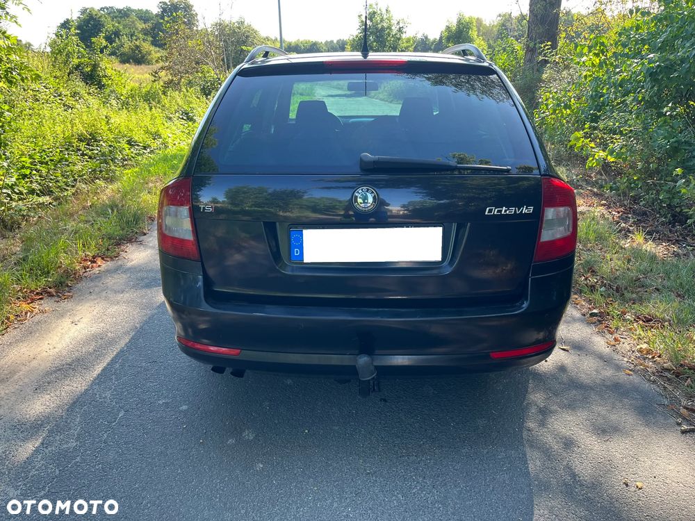 Skoda Octavia 1.8 T Combi Elegance - 5