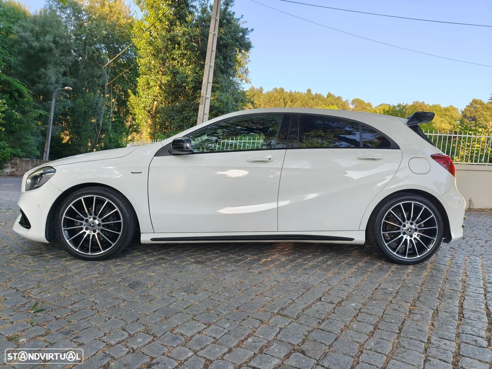 Mercedes-Benz A 180 d 7G-DCT AMG Line - 18