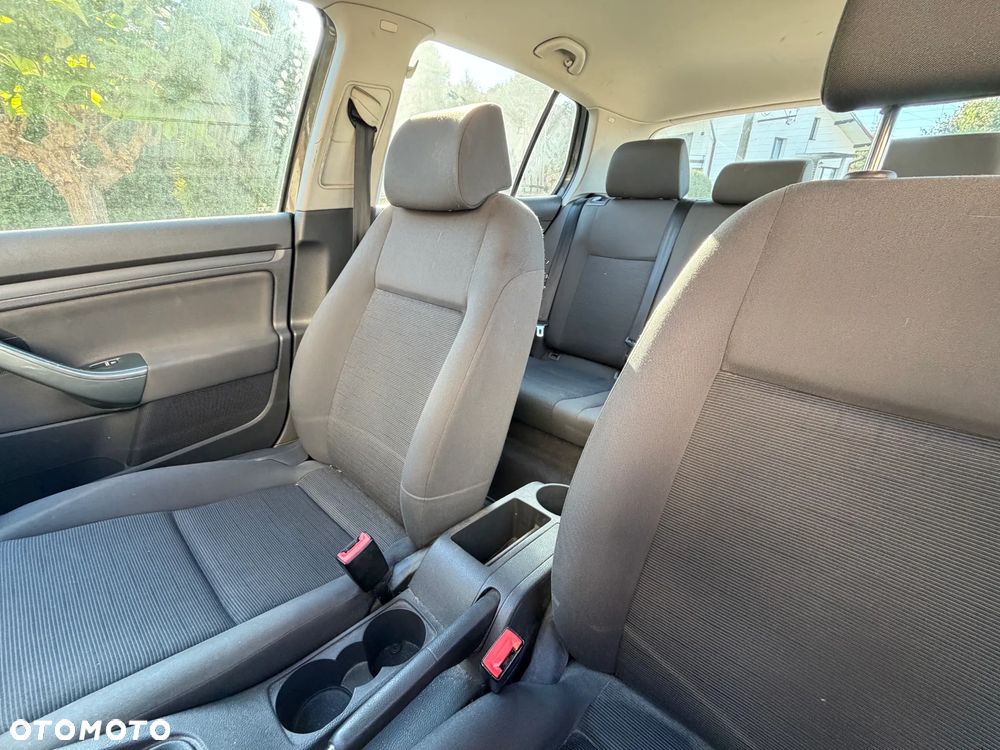 Volkswagen Golf 1.9 TDI Comfortline - 8