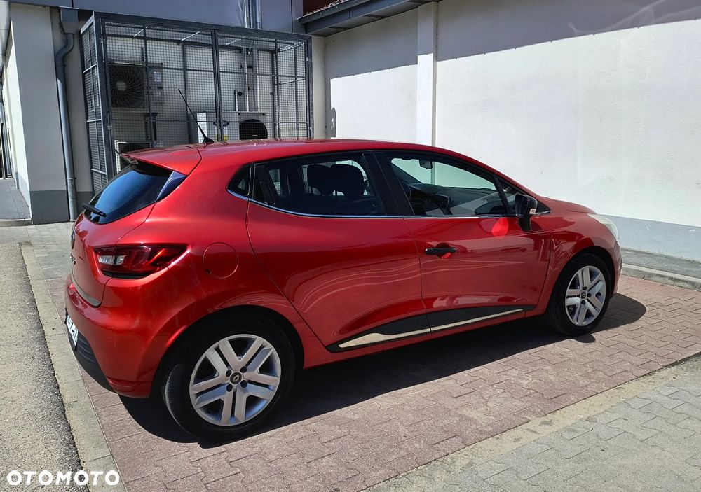 Renault Clio - 7