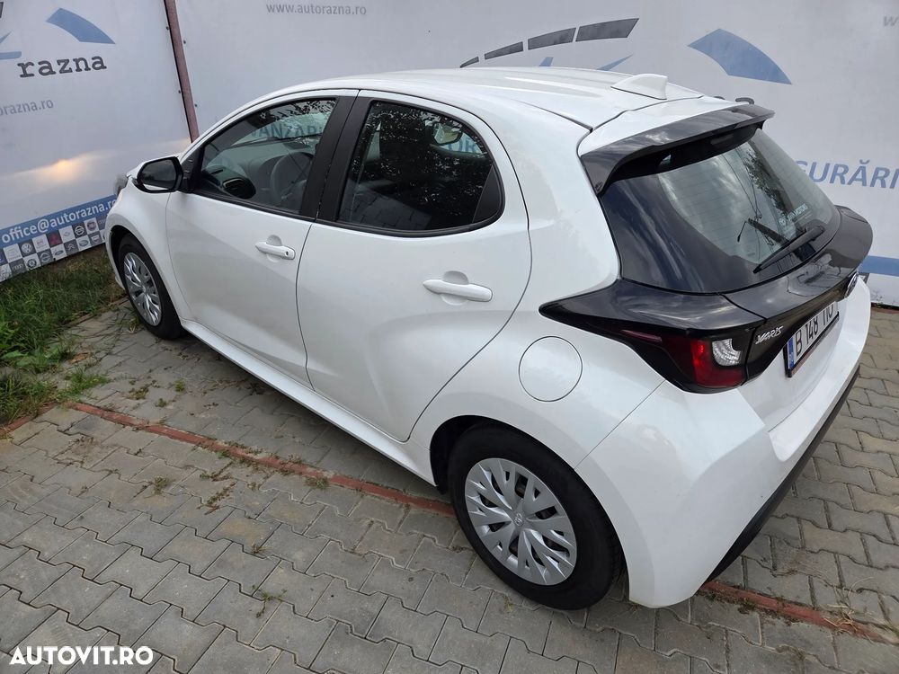 Toyota Yaris 1.5 VVT-i HSD Dynamic - 4