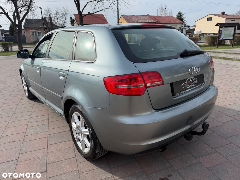 Audi A3 Sportback 1.6 Attraction - 5
