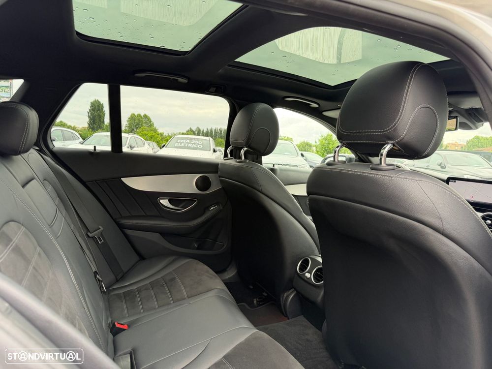Mercedes-Benz C 300 de AMG Line - 14