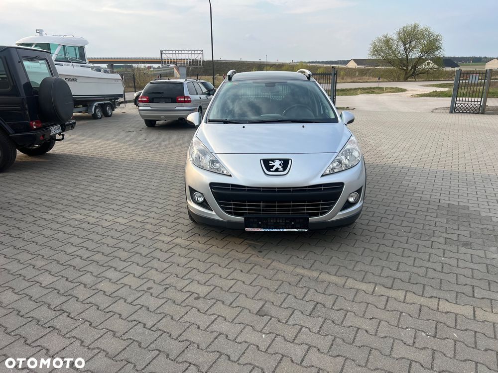 Peugeot 207 120 VTi Outdoor - 2