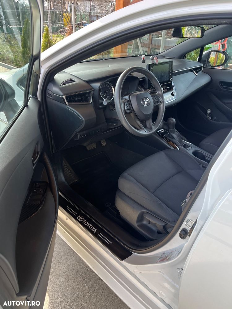 Toyota Corolla 1.8 HSD Active - 9