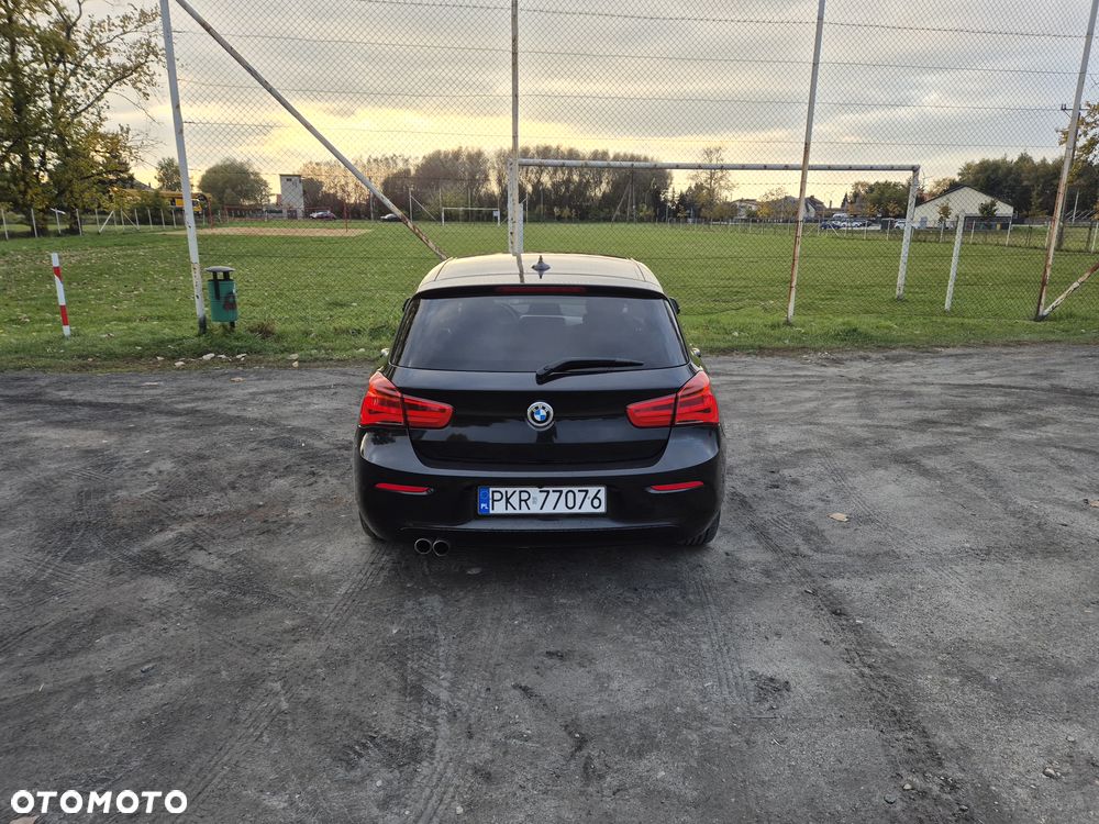 BMW Seria 1 120i GPF Urban Line - 6
