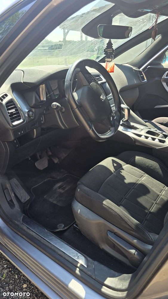 DS Automobiles DS 5 - 7