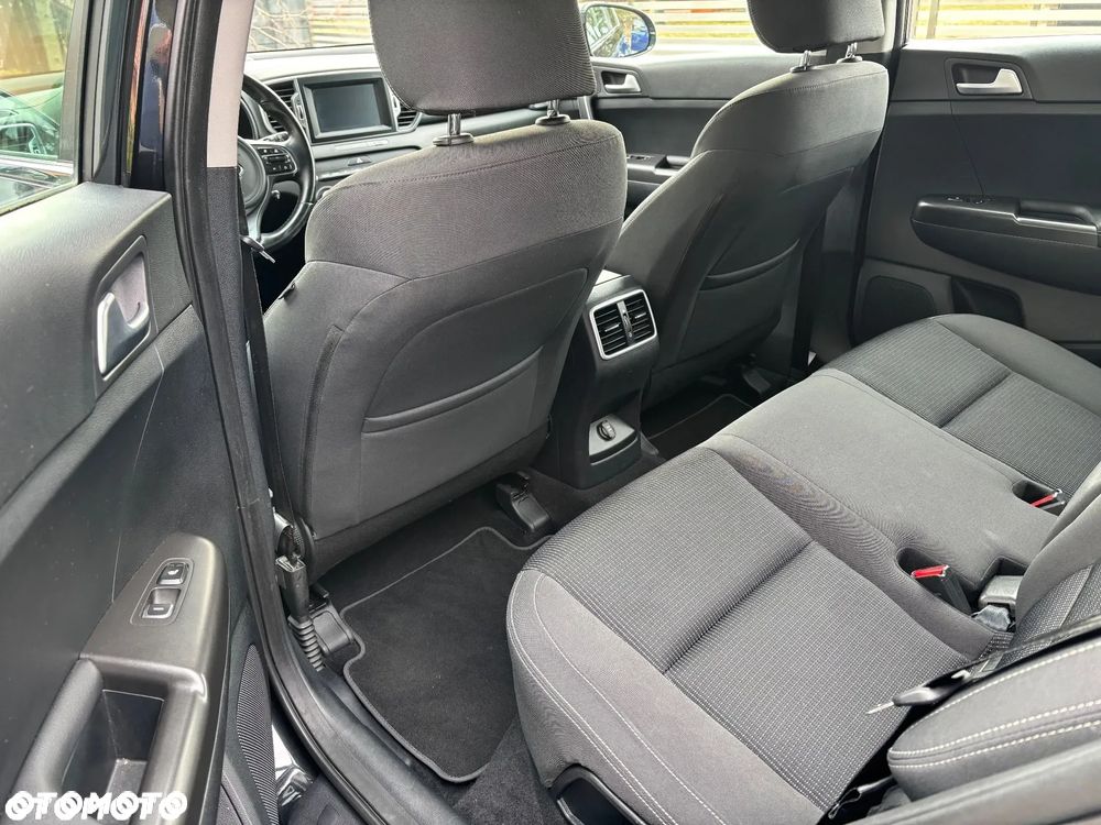 Kia Sportage 1.6 GDI Business Line 2WD - 6
