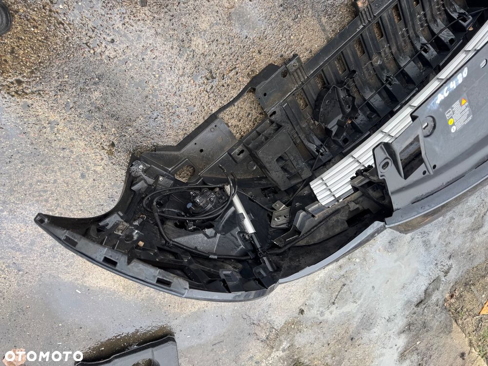 Renault grand scenic 3  grandscenic TEB66  / EA3 / Jz1V / TLALLE / SZHR / SAN513 // D22240 drzwi prawe lewe przednie tylne tył przód kompletny przód grand Scenic 3 szary ciemny drzwi prawe lewe lusterko składane zderzak tył tylni klapa bagażnika klapa tył lampy tył tylnie prawa lewa belka tylnia Podszybie kompletne osłoną słupka prawa lewa zawiasy maski prawy lewy wąż węże klimy podstawa akumulatora zbiorniczek spryskiwaczy filtr powietrza belka dolna przednia na dole zbiorniczek płynu chłodzącego  Lampa prawa lewa bixenon xenon 08120 /260100027r / 89902929  błotnik przód przedni prawy lewy maska pas przedni benzyna tce 130 benzyna zderzak przód przedni pdc 4 czujniki spryski Zenona komplet - 11