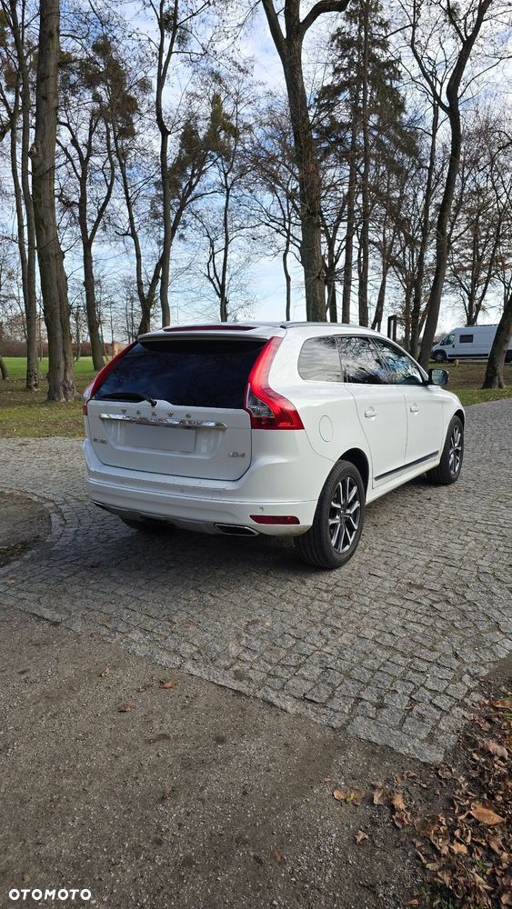 Volvo XC 60 D4 Drive-E Summum - 4