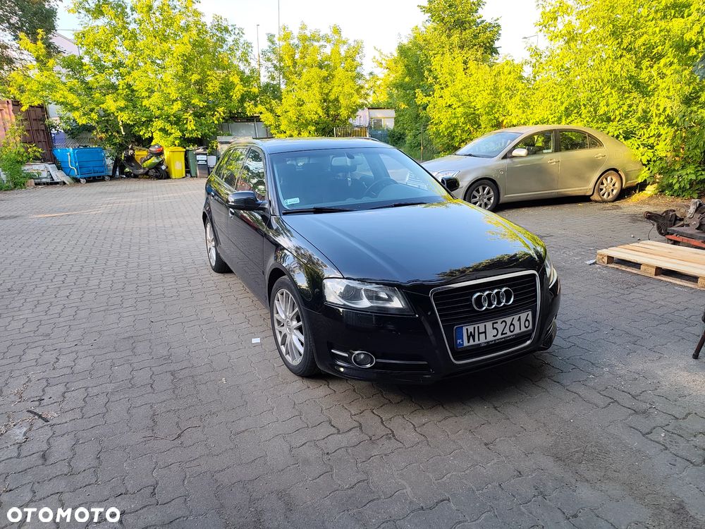 Audi A3 Sportback 2.0 TDI DPF Attraction S tronic - 4