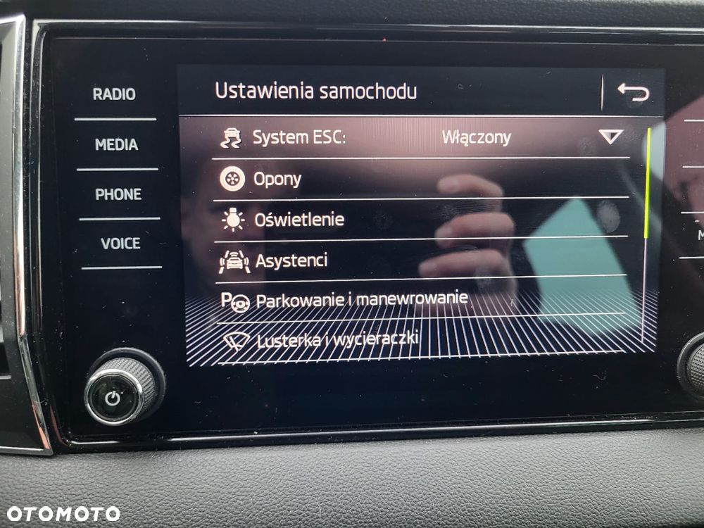 Skoda Karoq 2.0 TDI SCR 4x4 DSG Style - 37