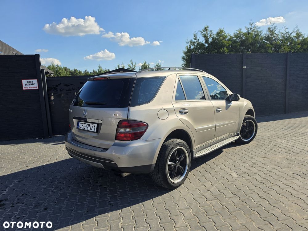 Mercedes-Benz ML - 5