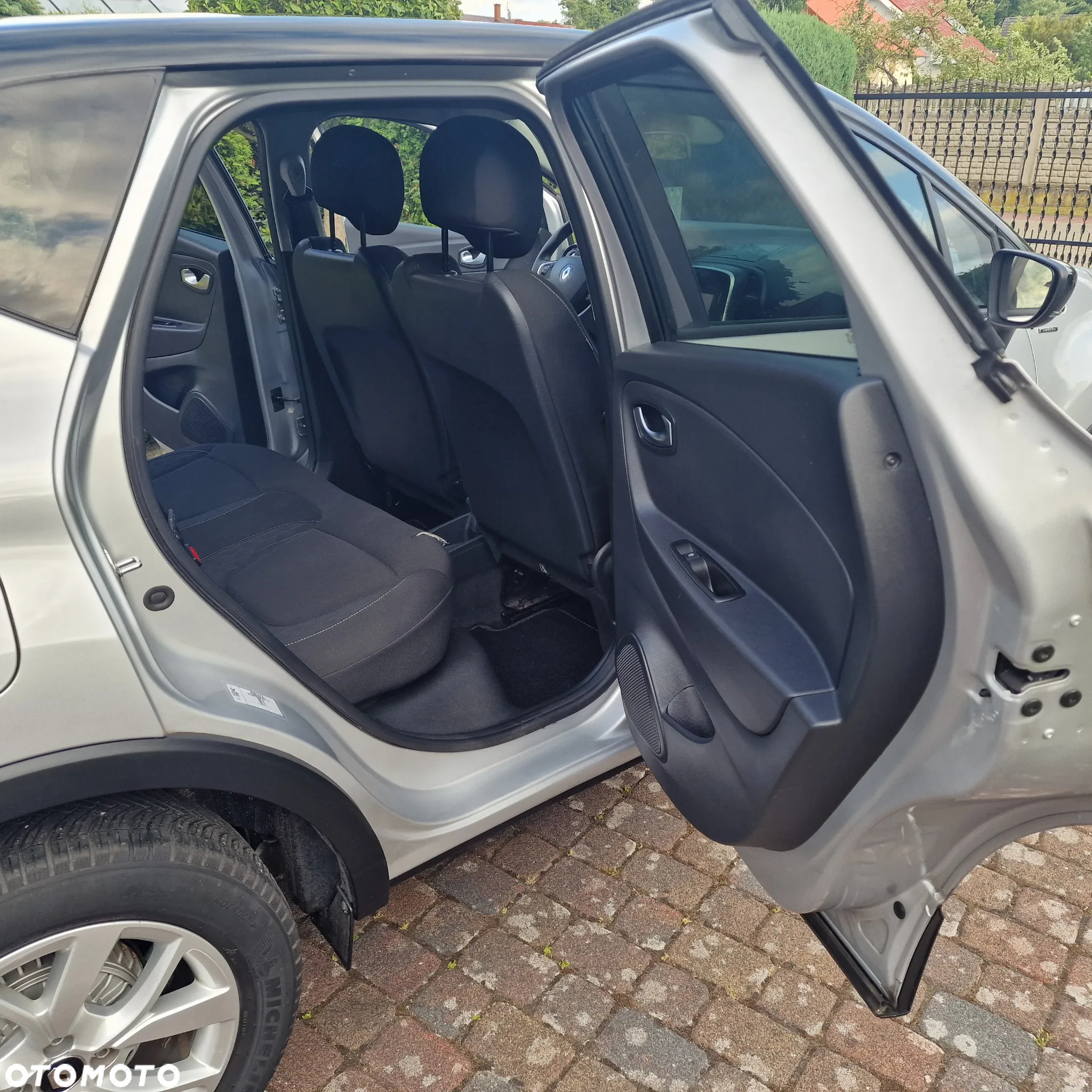 Renault Captur (ENERGY) TCe 90 LIMITED - 9