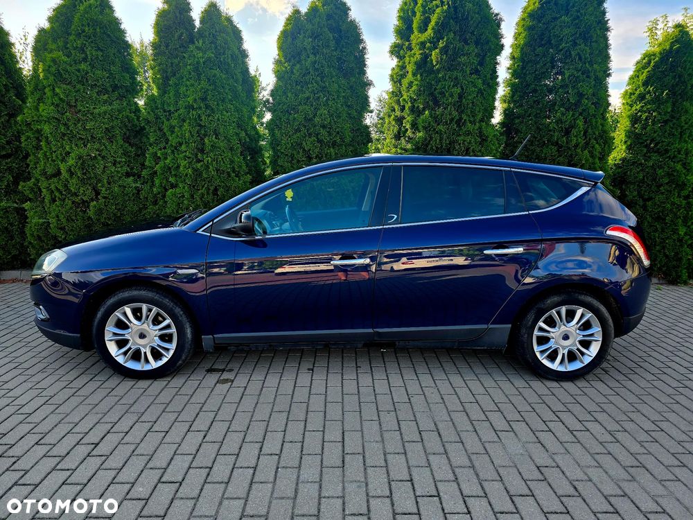 Lancia Delta 1.6 MJ Gold - 3