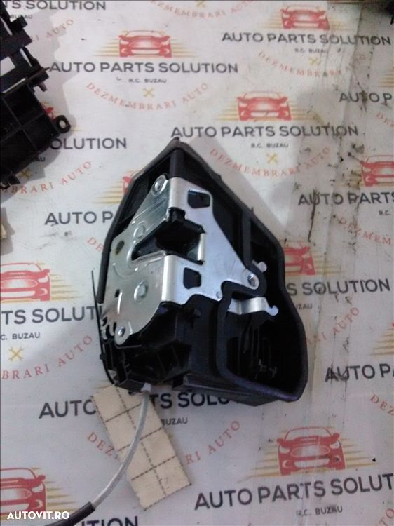 broasca usa stanga spate bmw seria 5 f10 - 1