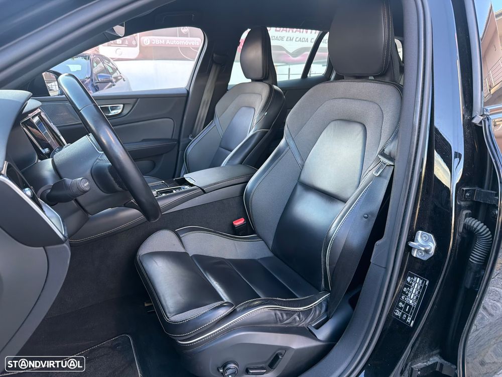 Volvo V60 2.0 T8 AWD TE R-Design Expression - 9