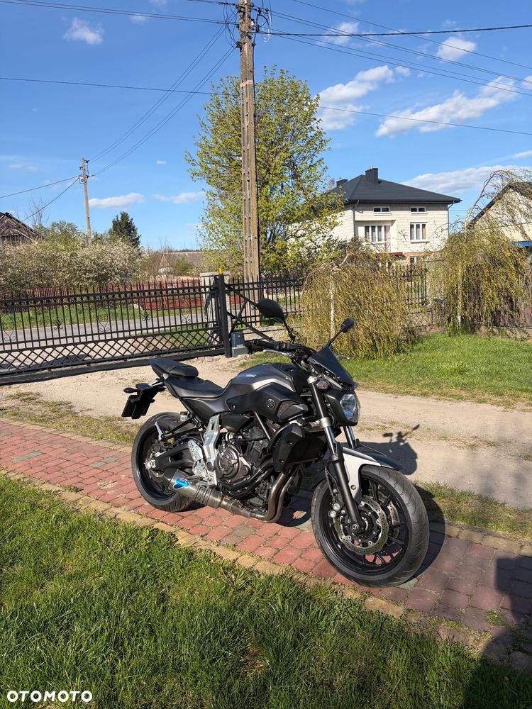 Yamaha MT - 1