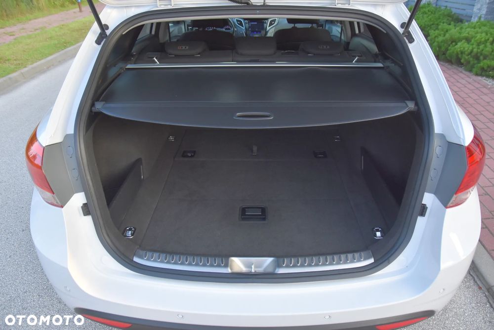 Hyundai i40 1.6 Comfort - 36