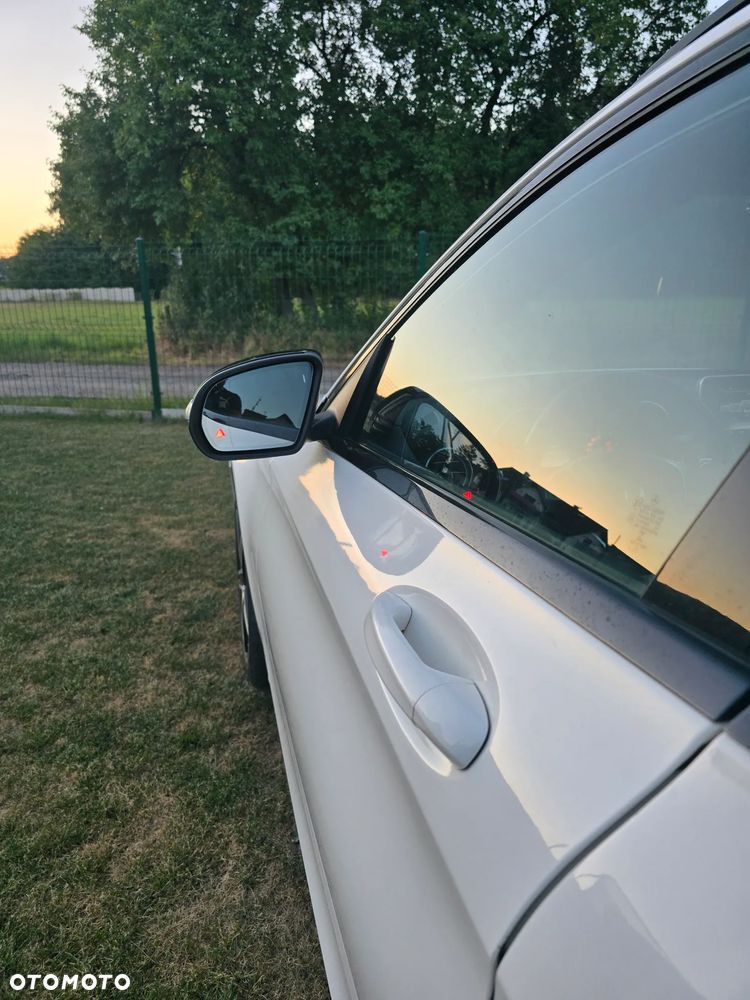 Mercedes-Benz Klasa C 250 (BlueTEC) d 4-Matic 7G-TRONIC - 23