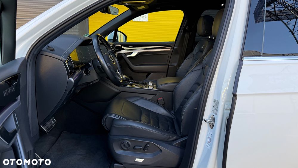Volkswagen Touareg 3.0 V6 TDI SCR 4Mot R-Line - 25