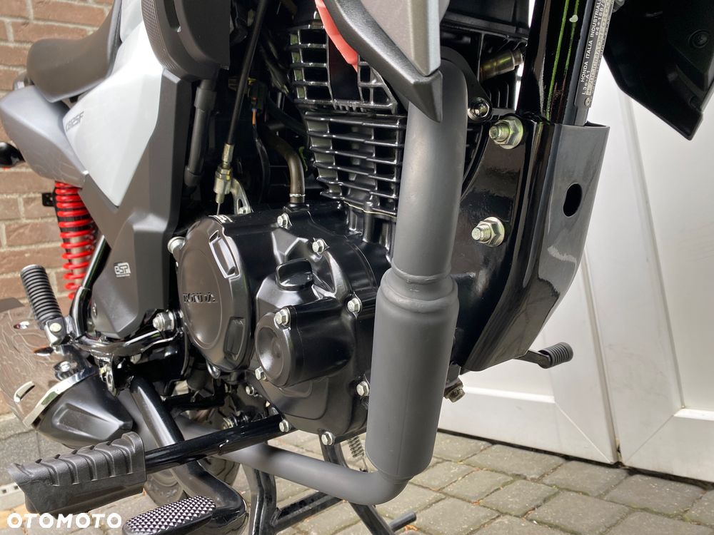 Honda CBF - 9