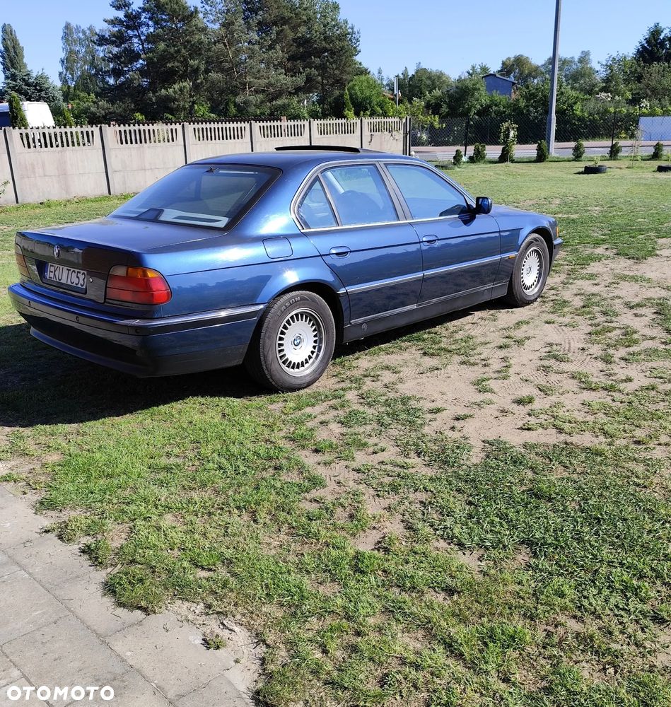 BMW Seria 7 - 3