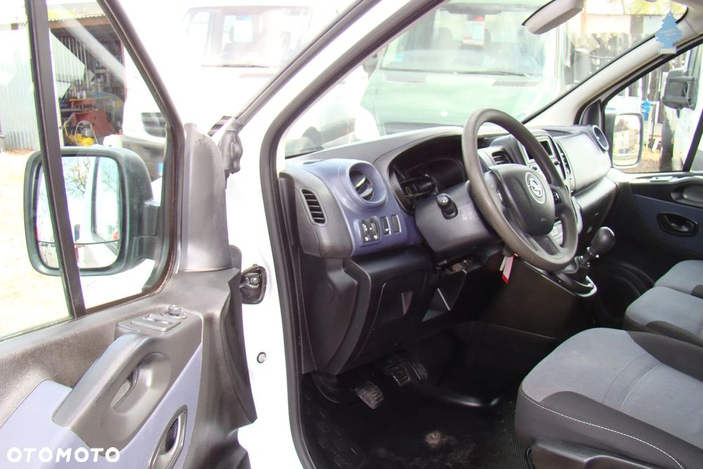 Opel vivaro - 6
