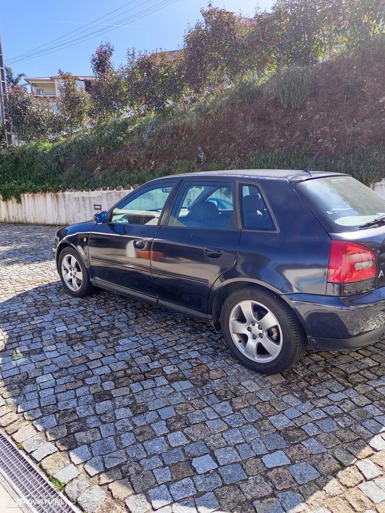 Audi A3 1.9 TDI Attraction - 2
