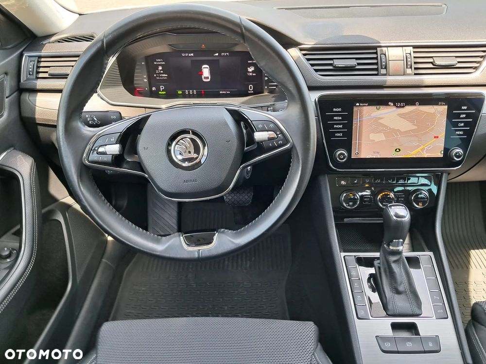 Skoda Superb 1.4 TSI Plug-In Hybrid Style DSG - 19