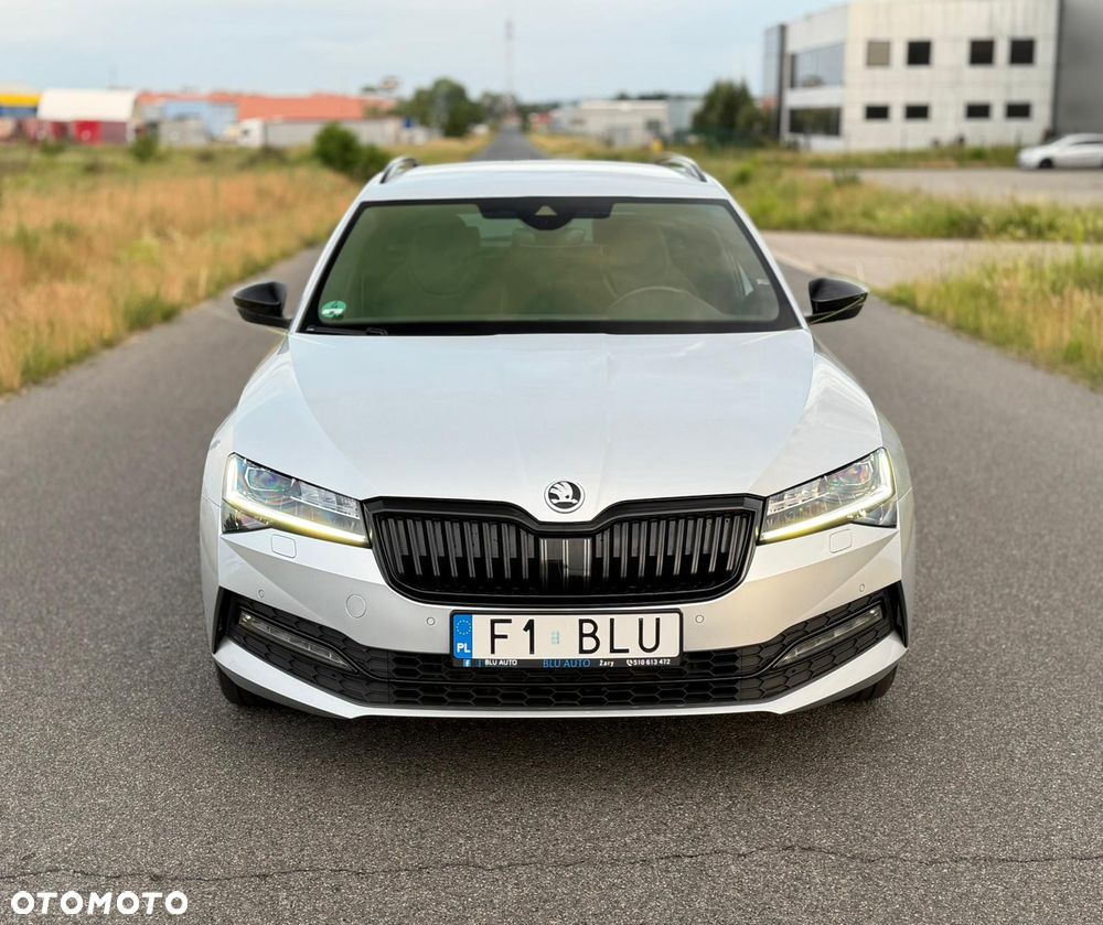 Skoda Superb 2.0 TDI DSG Sportline - 3