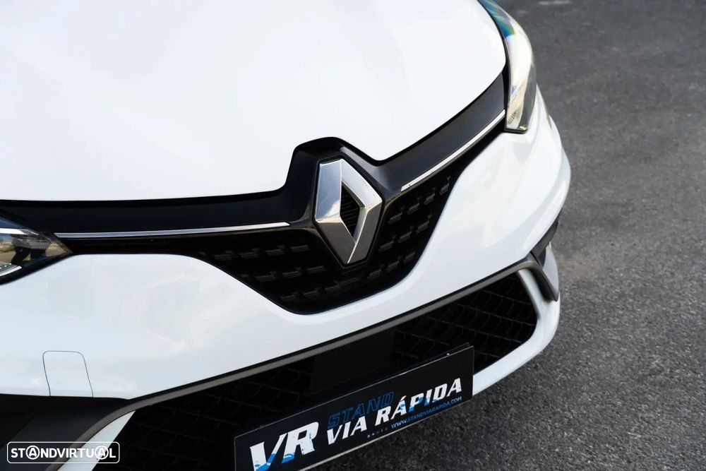 Renault Clio - 32