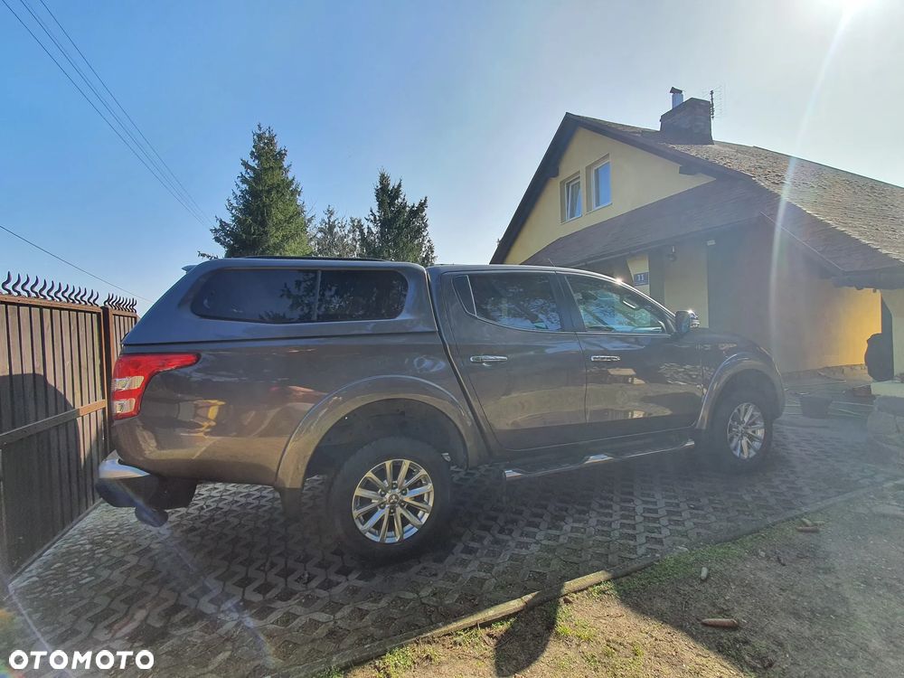 Mitsubishi L200 - 12