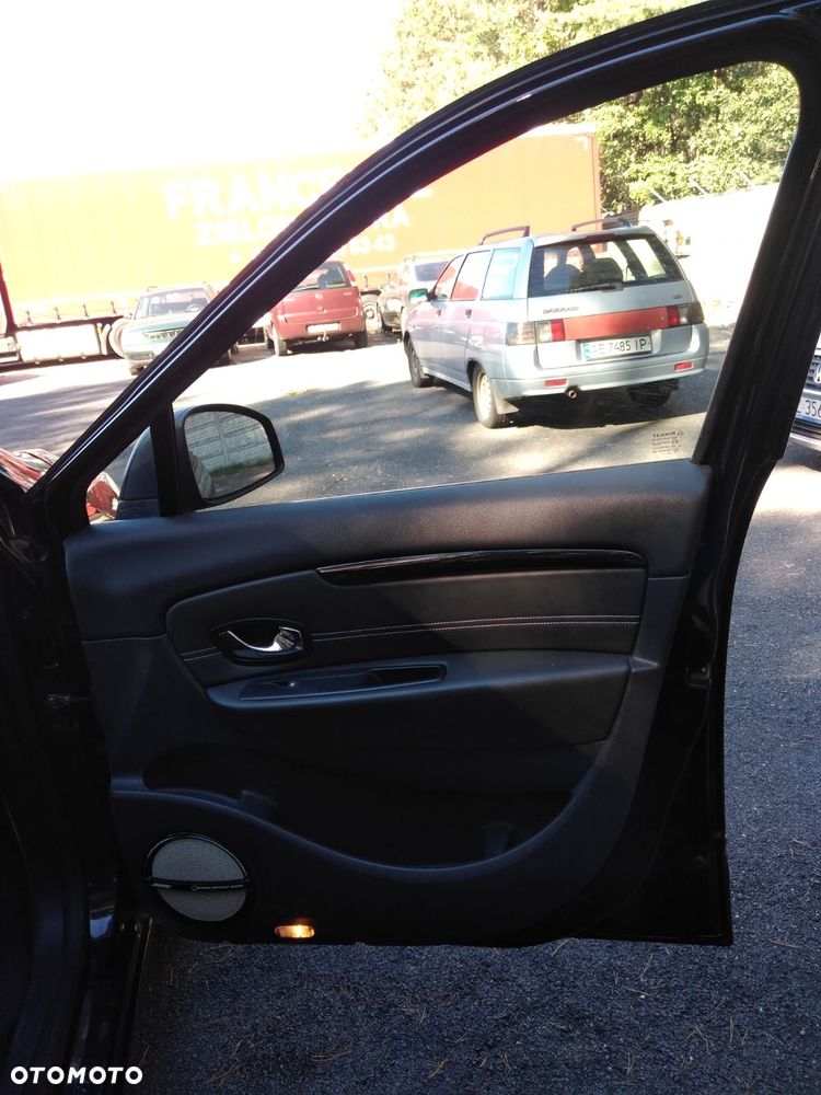 Renault Scenic Energy TCe 130 S&S Xmod Bose Edition - 14