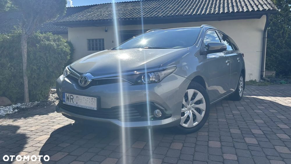 Toyota Auris 1.6 Comfort - 3