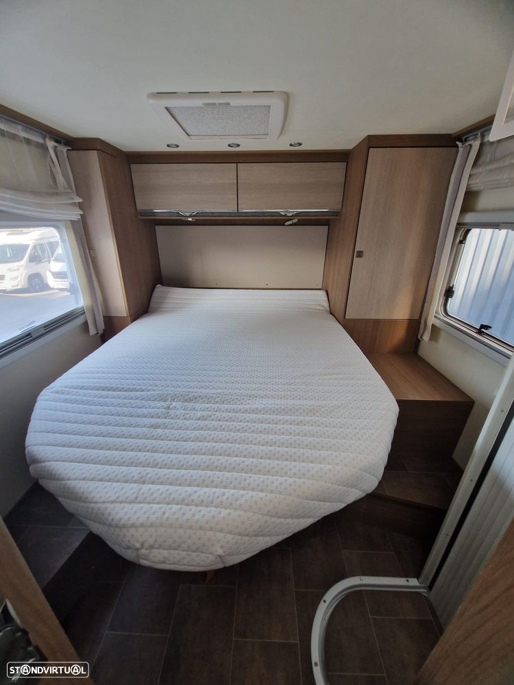 Dethleffs Premium Class 4 Travel cama central - 6