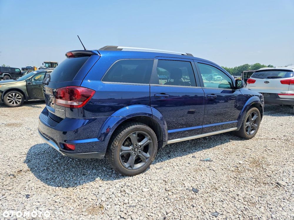 Dodge Journey - 4