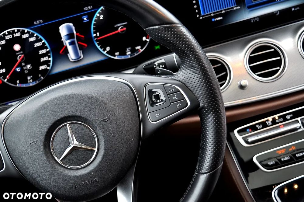 Mercedes-Benz Klasa E 200 d 9G-TRONIC Avantgarde - 27