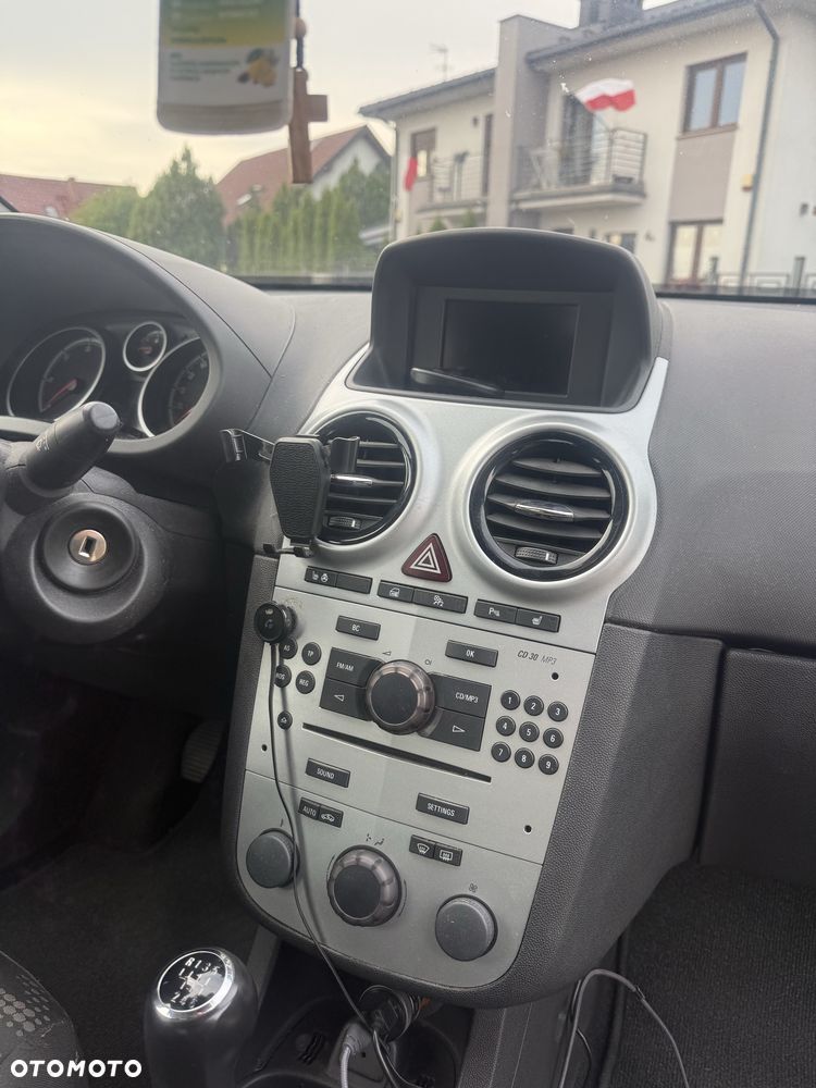 Opel Corsa - 6