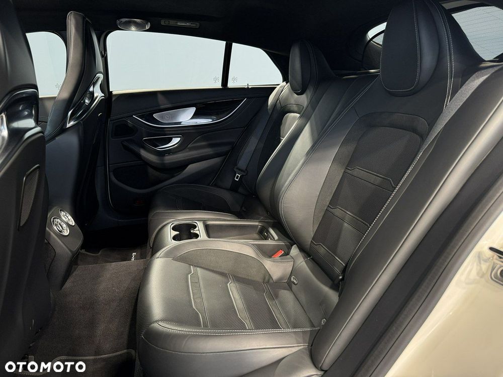 Mercedes-Benz AMG GT - 18